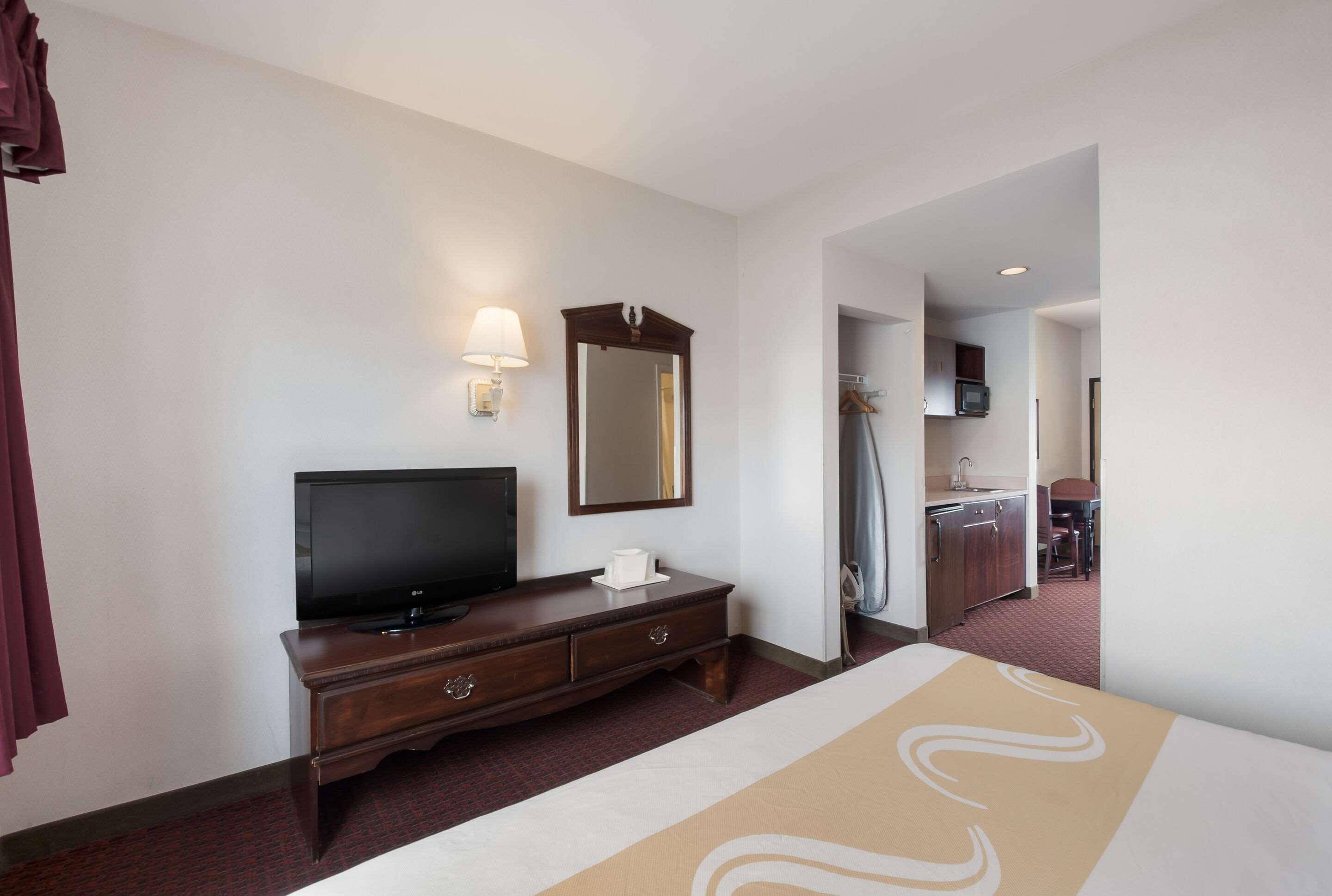 Quality Inn Grand Suites Bellingham Exterior foto
